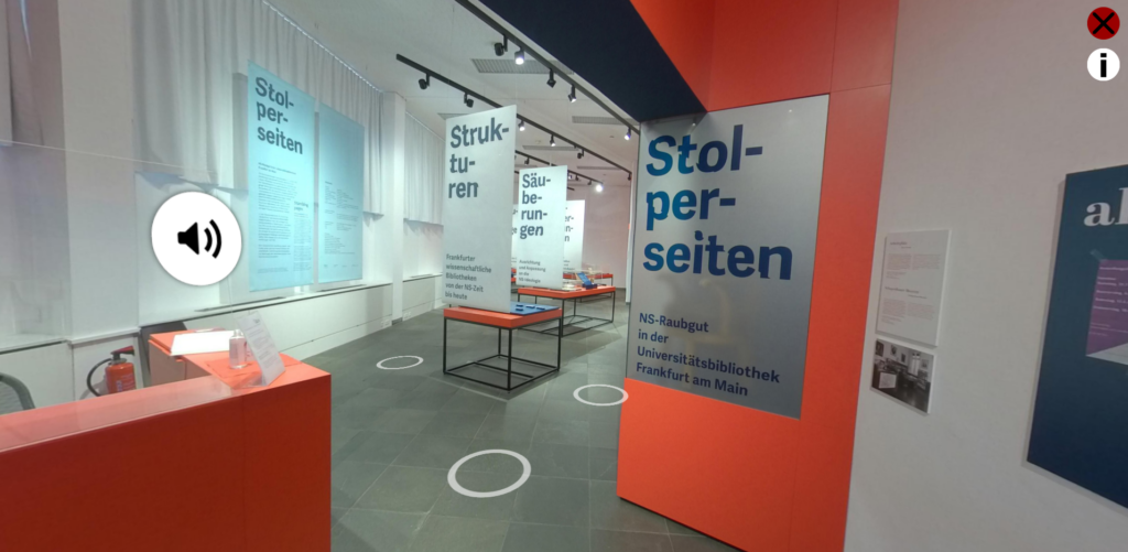 Eingang der Stolperseiten Ausstellung.